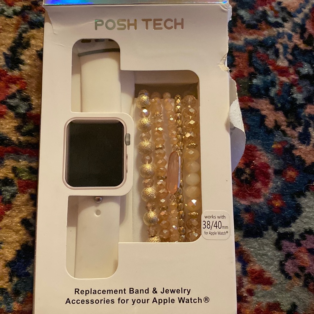 Posh tech Apple Watch replacement band & jewelry